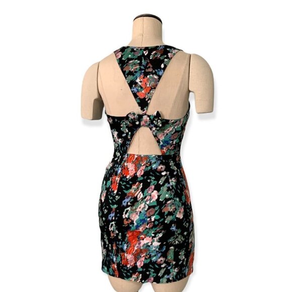 Material Girl Jr M Sleeveless Floral Bodycon Mini Dress Cutout Bow Back #224B - Picture 3 of 10
